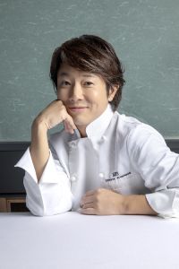 川越達也